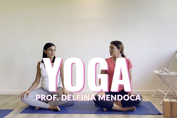 Yoga para embarazadas – Prof. Delfina Mendonca